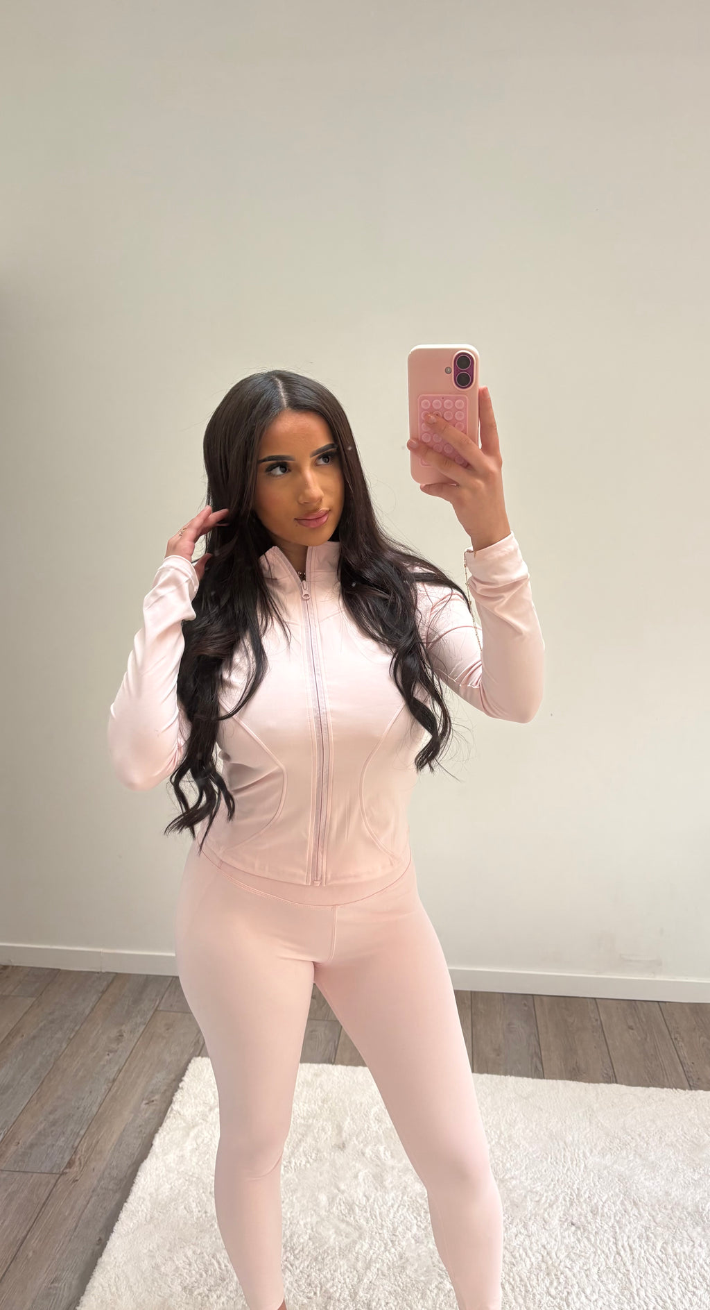 Ensemble sport rose Ania ￼